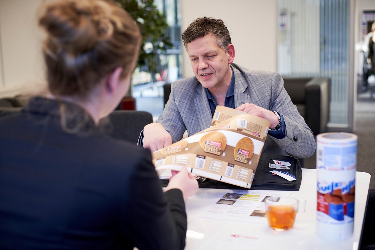 Overleg over de beste snijoplossing voor uw product